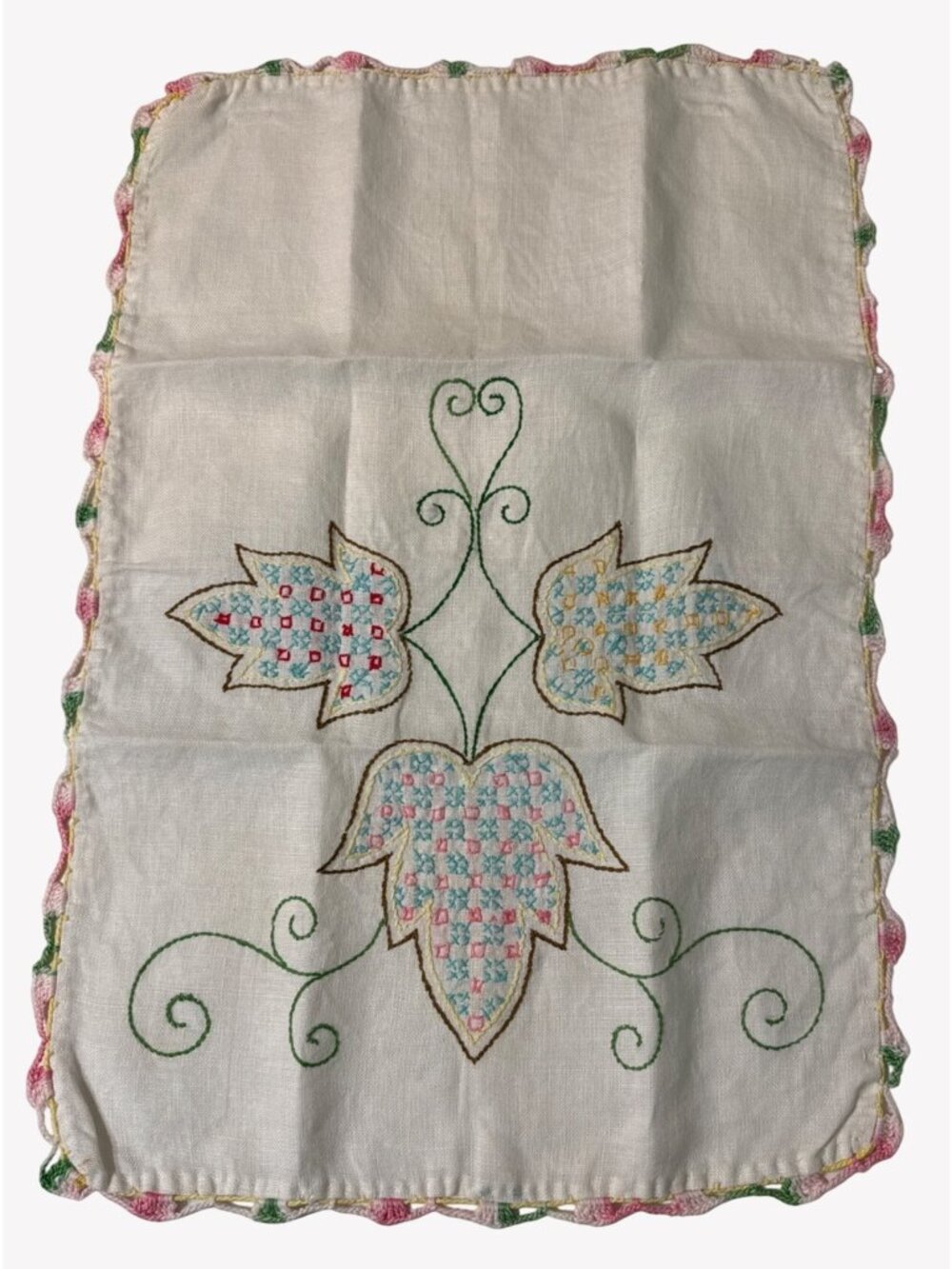 VTG Hand Embroidered‎ Linen Table Runner Dresser Scarf Floral Leaf Crochet Edge